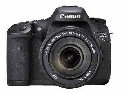 Canon EOS 7D with EF-S 15-85 IS USM Kit